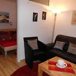 Haus Norderhoog 24 *